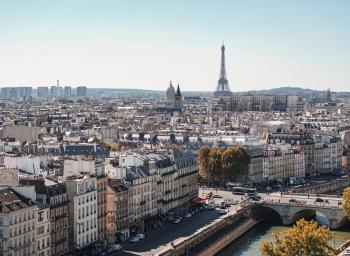 PARIS ON THE SEINE